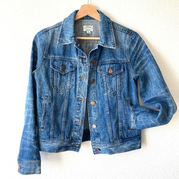 J. Crew Jackets & Blazers - J. Crew Denim Jacket XS tyler Wash Blue Jean Jacket 100% cotton Button Down